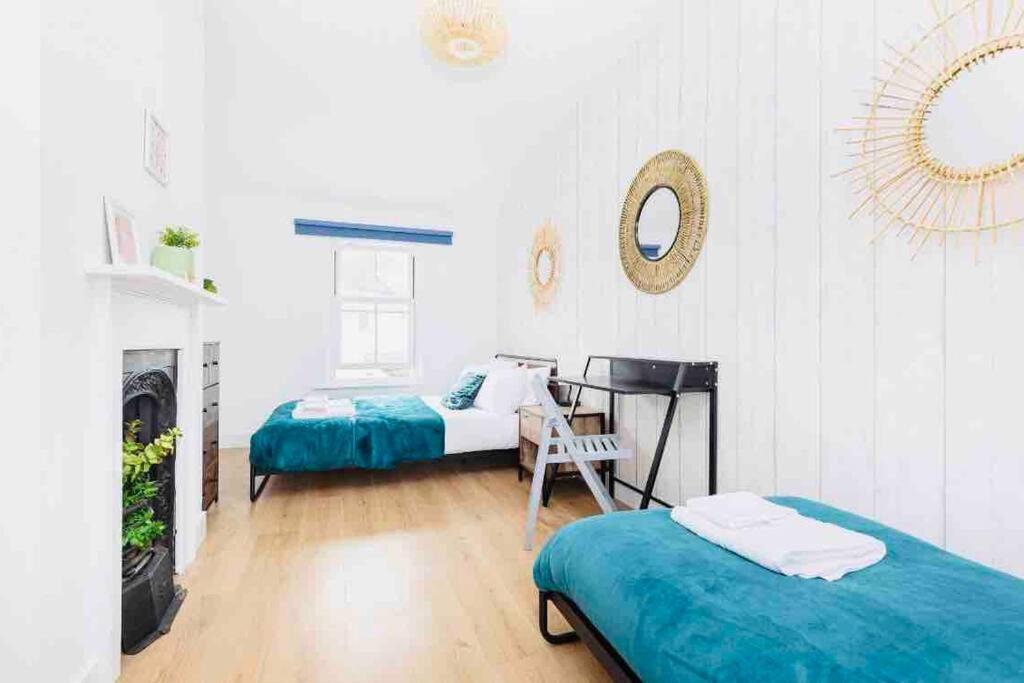 Sleeps 6 The Lovely Lymington Lock Off Exterior photo