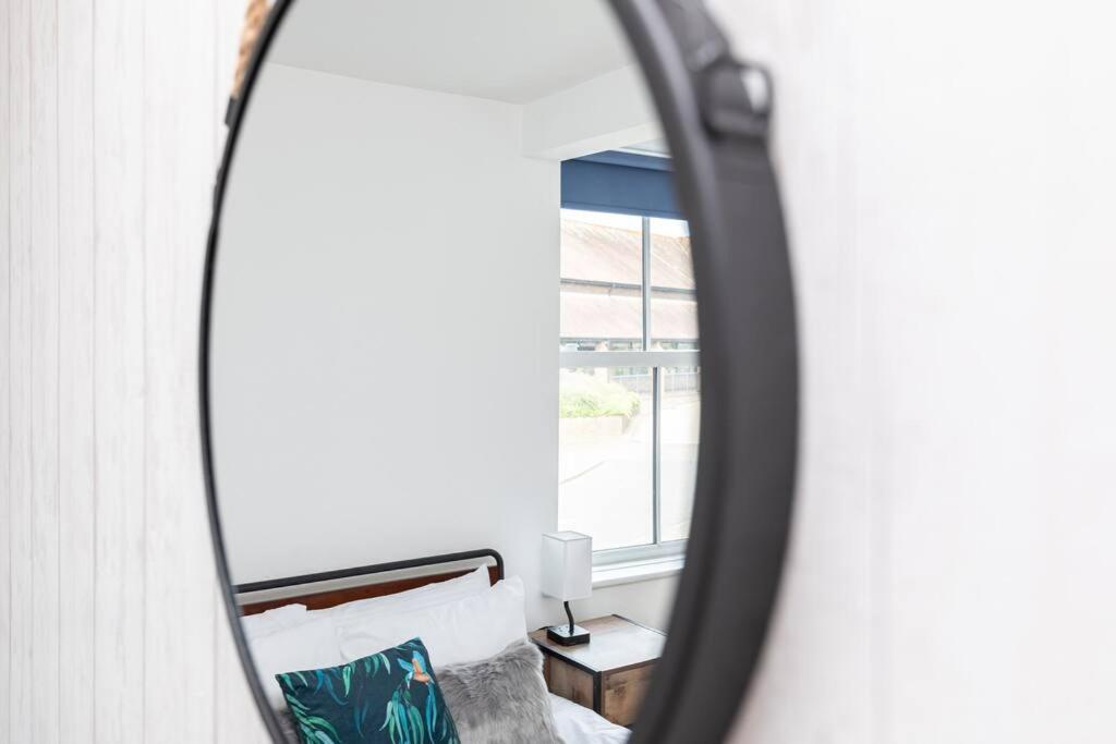 Sleeps 6 The Lovely Lymington Lock Off Exterior photo